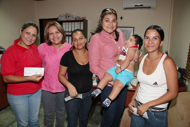 Fundación El Niño Simón entregó ayudas para gastos médicos