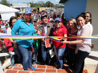 Santaella inaugura nuevas aulas para la escuela Alto Paramaconi I