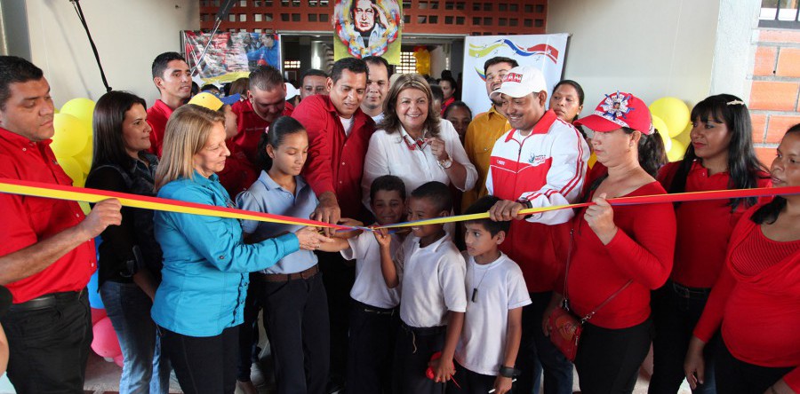 Santaella inauguró el Complejo Educativo Gigante de América “Hugo Chávez Frías”