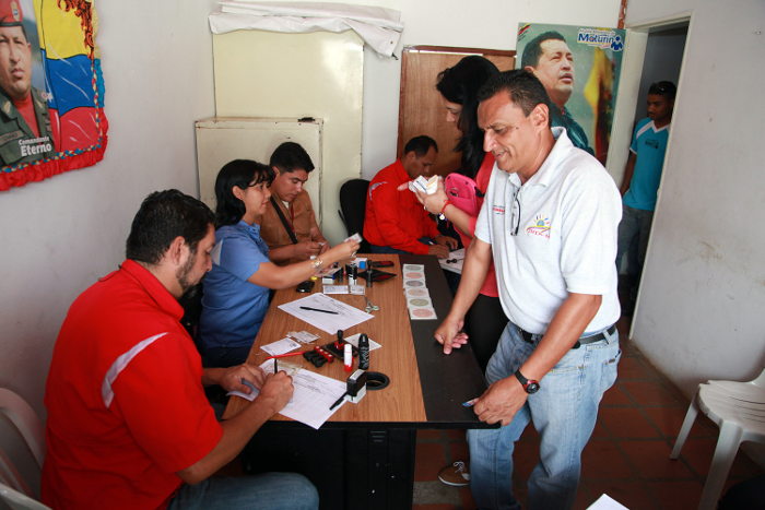 Gobernación y Barrio Adentro realizó Jornada de Salud a motorizados de Maturín