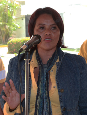 Gobernación y Cantv entregaron recursos para producción de pollos