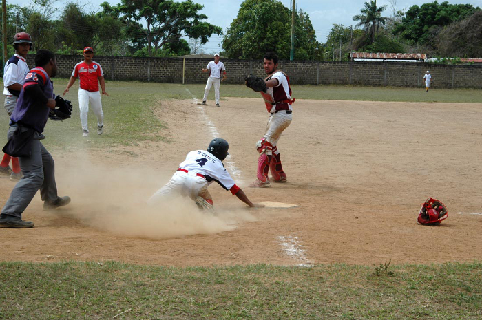 Estadal de beisbol “Criollitos de Venezuela” arranca hoy en estadio Las Comunales