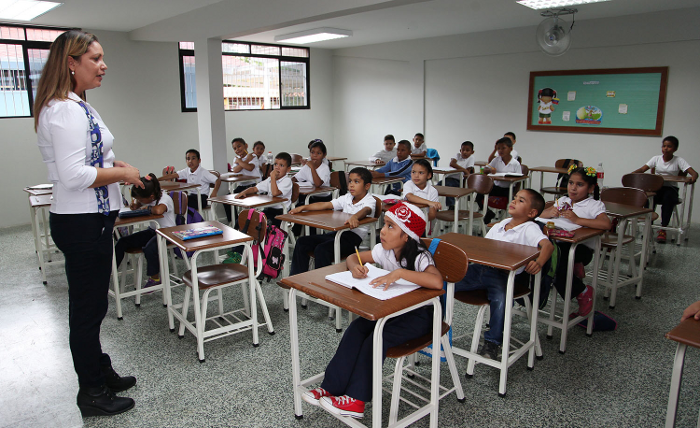 Ejecutivo Regional realizó  aumento salarial de 50 y 60 por ciento