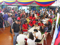 Gobierno de Santaella brinda atención a trabajadores del Ejecutivo Regional