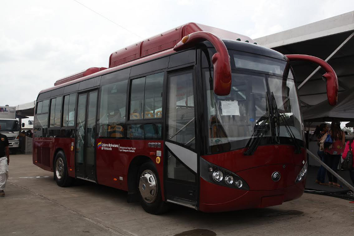 Gobernadora entregó unidad de TransMonagas en Barrancas