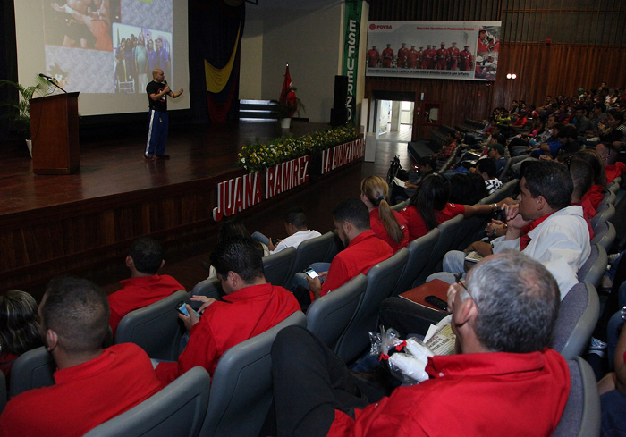 Con gran participación inició Congreso de Software Libre