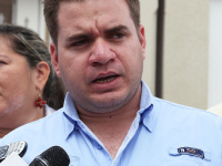 Gobernación continúa impulsando la producción de pollos en el sur de Monagas