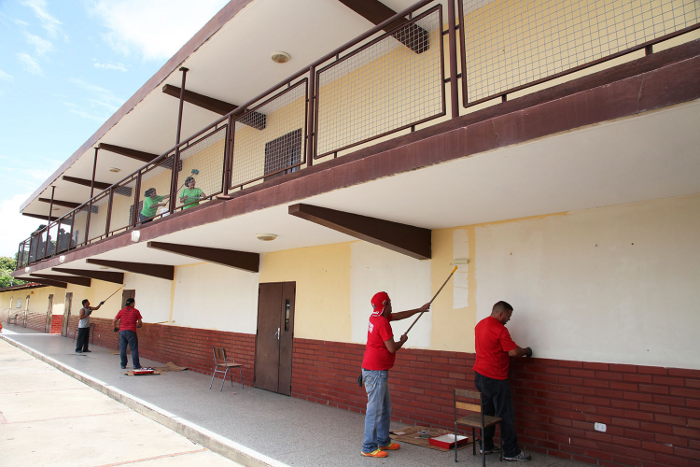 Gobiernos Nacional y Regional iniciarán limpieza y rescate de Escuelas