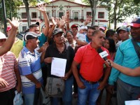 Comerciantes informales de la avenida Raúl Leoni retomarán sus actividades