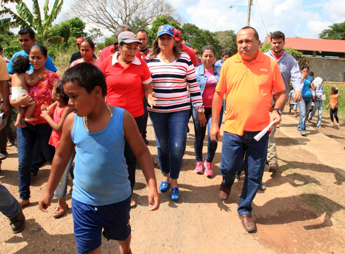Gobernadora Santaella entregará 43 viviendas en Isla de Guara