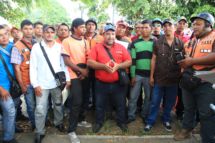 Motorizados se suman a la producción alimentaria