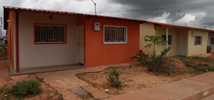 Unas 231 viviendas son construidas en el oeste del estado Monagas