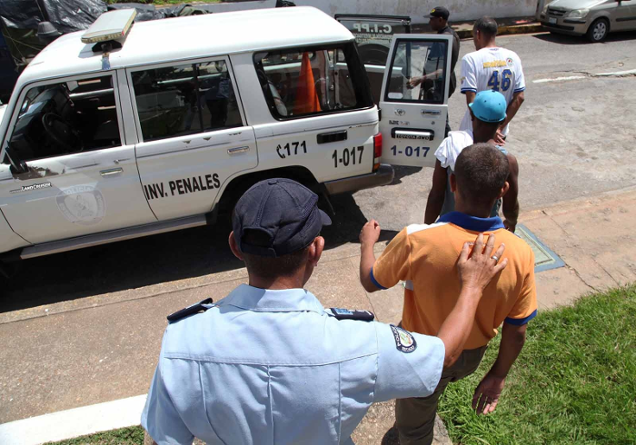 Cinco Capturados en menos de 24 horas por porte ilícito de arma