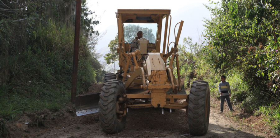 Gobernación de Monagas acondicionó 13,8 km de vialidad agrícola en Caripe 