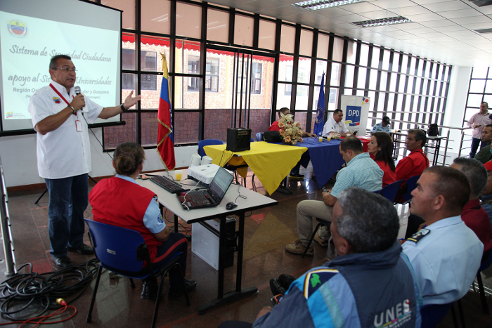 Instalan Sistema de Seguridad Ciudadana en Universidades