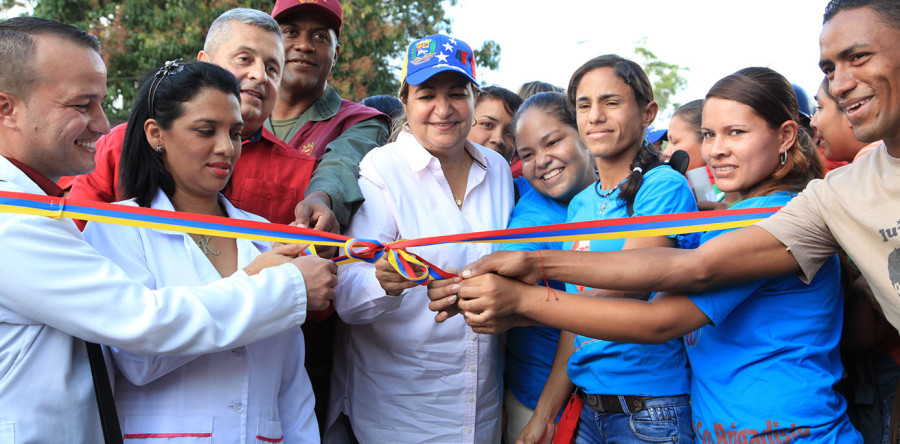 Gobernadora inaugura  Base de Misiones “El Renacer del Sarrapial”