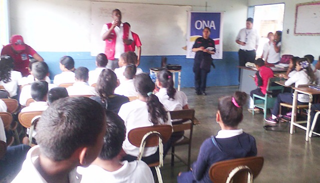 Comisión de Prevención Integral realizó jornada en Escuela Primero de Mayo