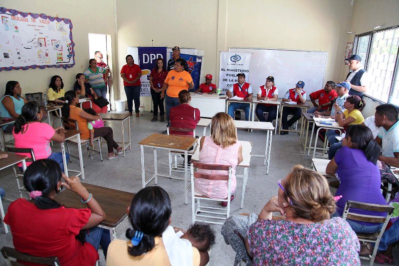 Comisión regional de prevención visitó escuela de Parare