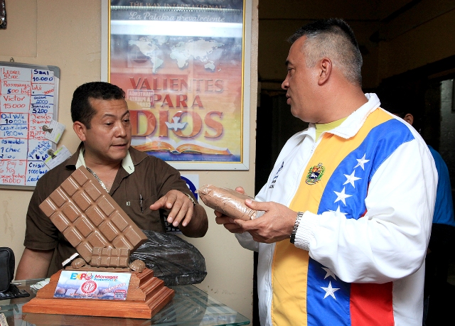 Gobierno regional constató capacidad productiva de chocolatera de Caripito