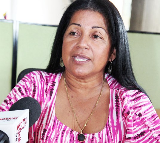 Intentan engañar a indígenas para firmar solicitud de referendo revocatorio contra Maduro