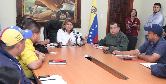 Santaella anuncia que asumirá distribución de alimentos de Sigo