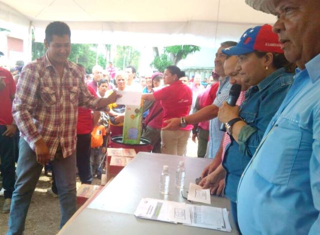 Entregan más de Bs. 154 millones en créditos agrícolas a productores de Monagas