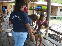 Gobernación vacunó a niños y adultos indígenas del sur de Monagas