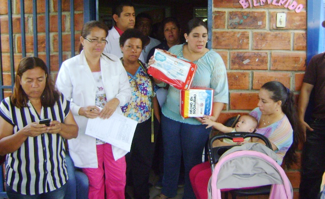 Gobernación reimpulsa control de niños sanos en centros de salud