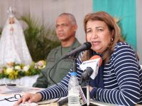 Santaella: Uniformes escolares comenzarán entregarse a partir de octubre
