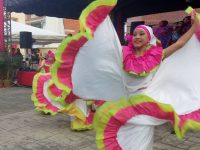 Danzas y talento regional abrieron el programa Conversando con Yelitza N° 200