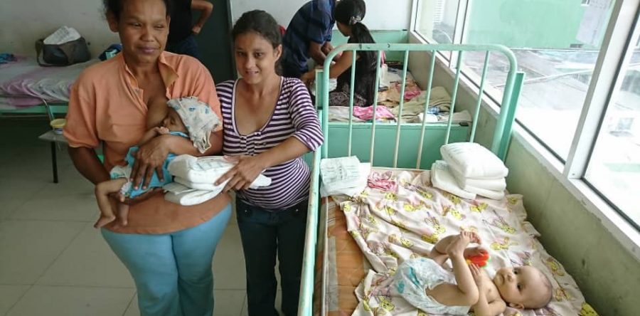 Entregan antibiótico terapia y pañales a parturientas del HUMNT