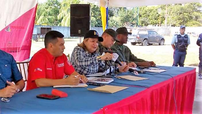 Gobernadora activa el plan “Buscando mi identidad”