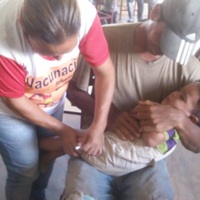 Vacunadores abordan comunidades indígenas en Monagas