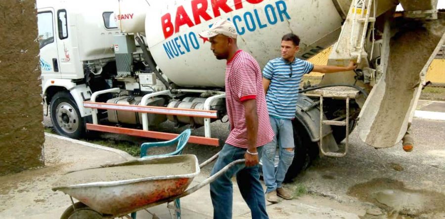 Reactivan 21 vehículos de la #GMBNBT Monagas (+fotos y tuits)