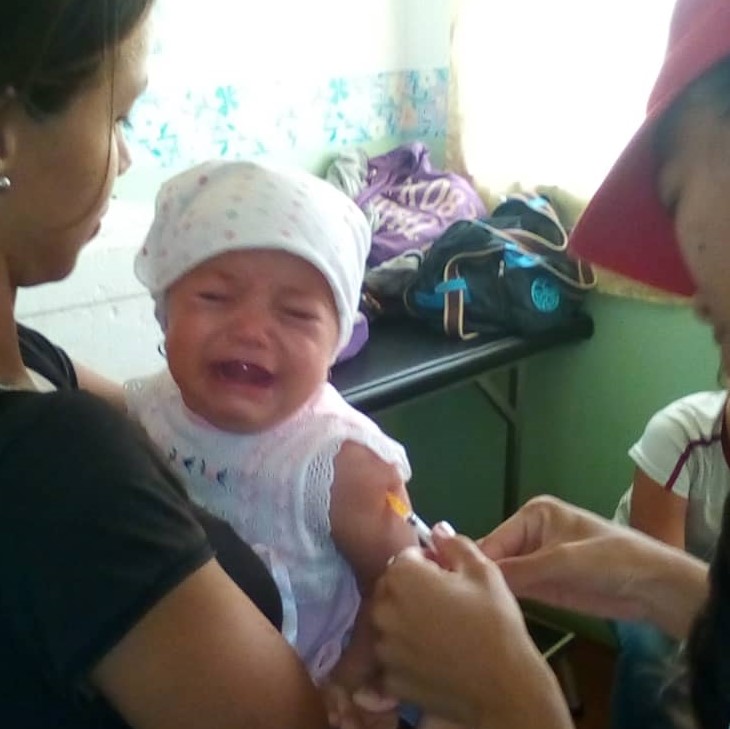 Vacunadores de se despliegan casa por casa en los diferentes sectores de Monagas