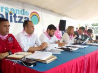 Santaella realizó su programa radial desde la escuela Marcos Serres Padilla (fotos y tuits)