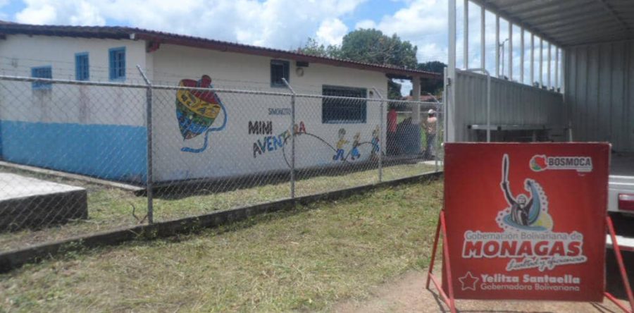 Gobernación atiende escuelas de la parroquia Boquerón