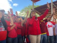 Santaella encabeza juramentación del comando de campaña en Ezequiel Zamora