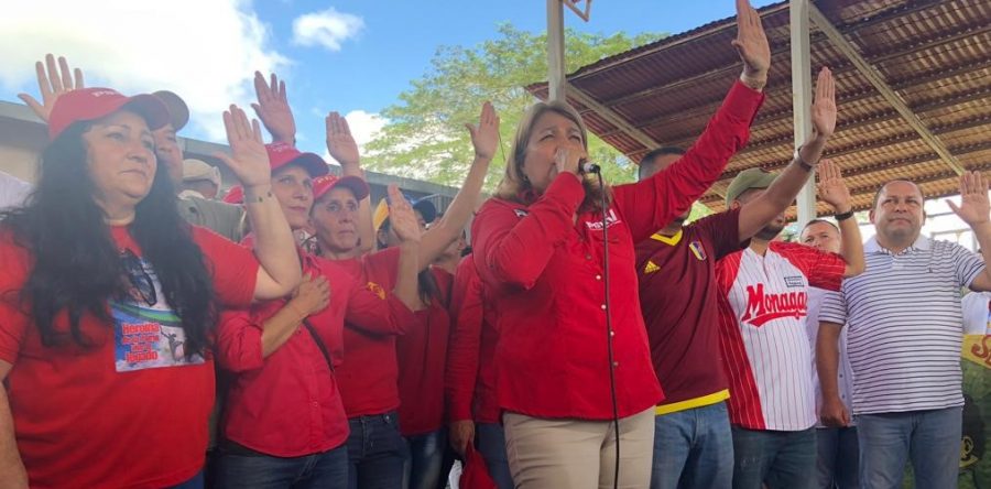 Santaella encabeza juramentación del comando de campaña en Ezequiel Zamora