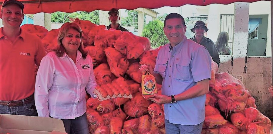 Beneficiadas 1.600 familias de 4 sectores con Feria Navideña del Campo Soberano