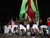 Maturineses dieron la bienvenida a la Navidad