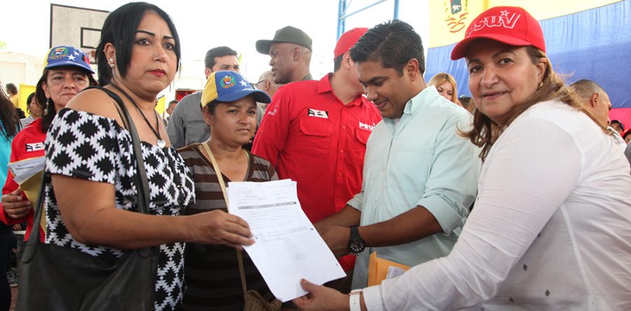 Más de Bs. S 36 mil entrega Fundación Juana Ramírez en ayudas médicas