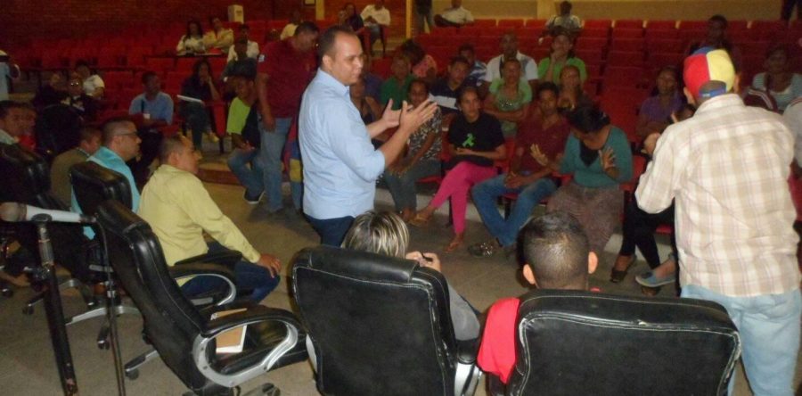 Trabajadores informales de Maturín se reúnen con autoridades regionales