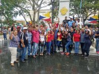 Santaella: Nos mantenemos en pie, firmes, llamando a la paz y a la unidad