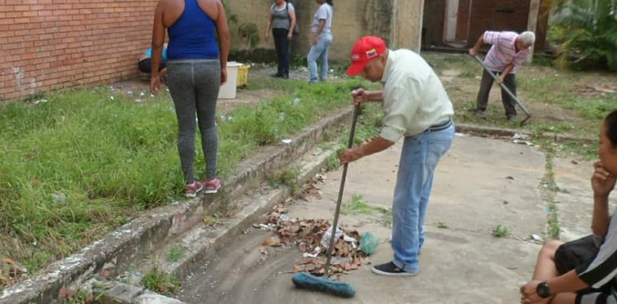 Promueven rescate de espacios para la reubicación de comerciantes populares