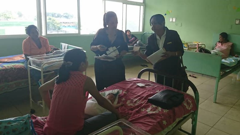 Entregan antibiótico terapia a parturientas del HUMNT