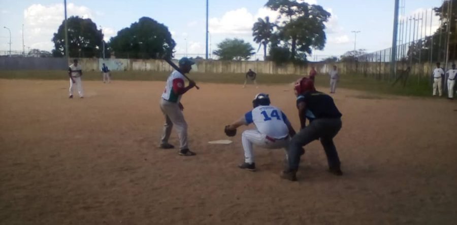 Con jornadas deportivas cierran la semana del educador en Monagas