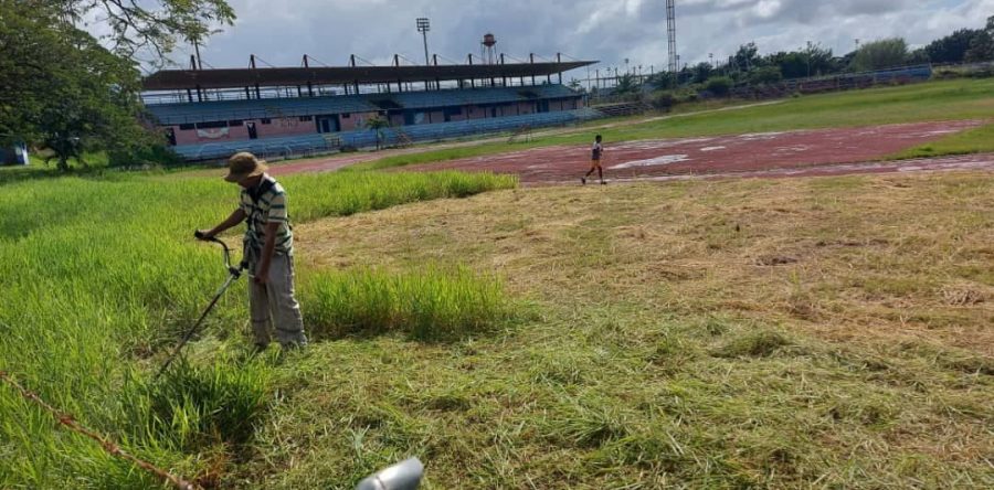 Gobernación optimiza espacios del Polideportivo de Maturín.