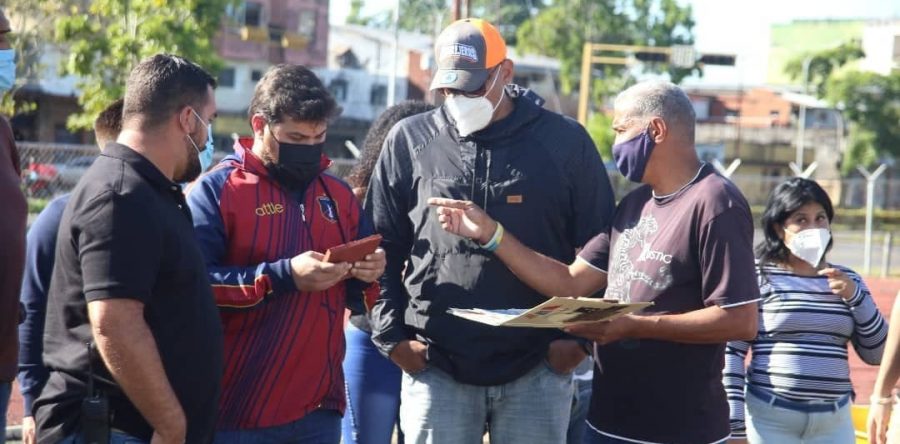 Gobernador Ernesto Luna: