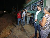Gobernador inspeccionó reparaciones de la tubería matriz en La Muralla.